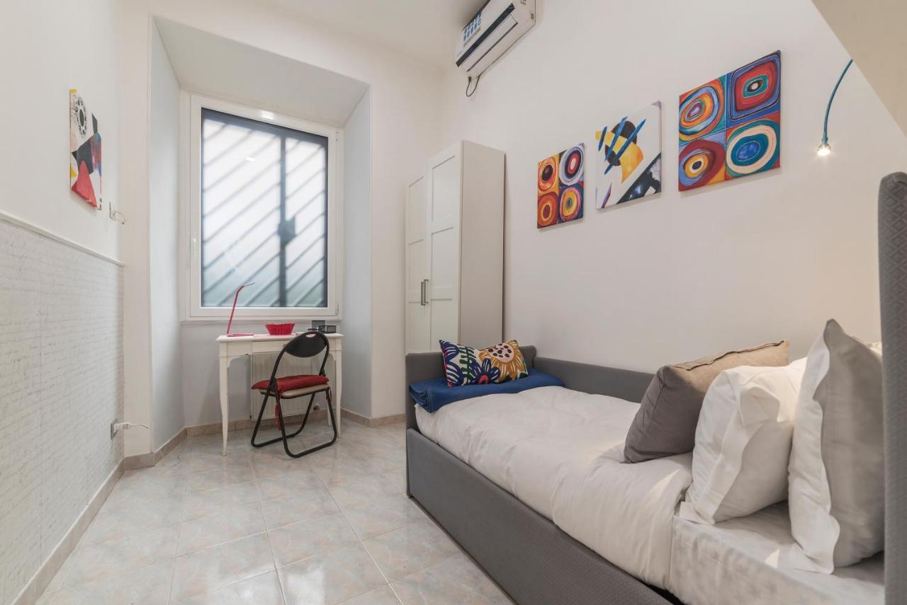 Piazza Vittorio Apartment Rome Bagian luar foto